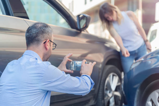 Professional Commercial Auto Insurance technician working in Lake St. Croix Beach, MN